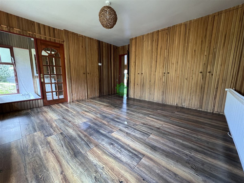 Casa En Venta De 4 Dorm. En Puerto Varas