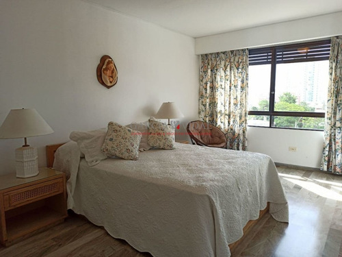 Imagen 7 de 13 de Venta De Apartamento 3 Dormitorios Playa Brava Vista Al Mar!