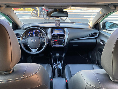 Toyota Yaris 1.5 16V FLEX SEDAN XLS CONNECT MULTIDRIVE