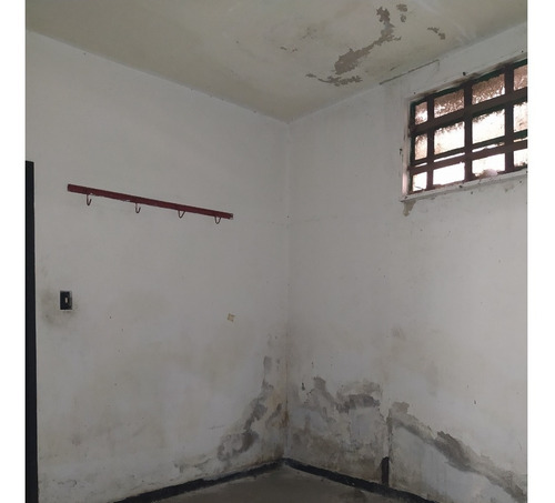 Imagen 4 de 7 de Best House Vende Galpon En Caracas ( Fila De Mariche )