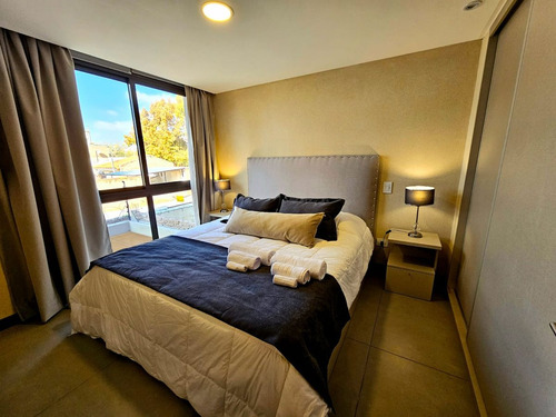 Departamento En Alquiler Calle B. Sur Mer/amoblado
