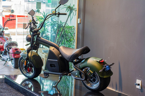 Imagem 13 de 15 de Scooter Eletrica Gloov 3000