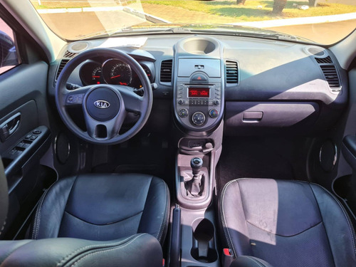 Imagem 7 de 10 de Kia Soul 1.6 Ex 16v Flex 4p Manual