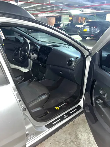 Renault Stepway 1.6 Intens