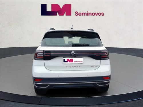 Volkswagen T-Cross 1.0 200 TSI TOTAL FLEX COMFORTLINE AUTOMÁTICO