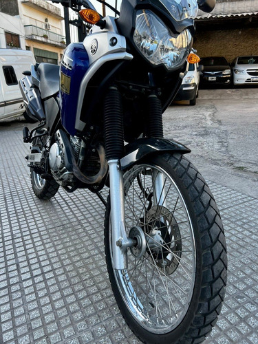 Imagen 2 de 11 de Yamaha Xtz Tenere Adventure 250 2017 Impecable!!