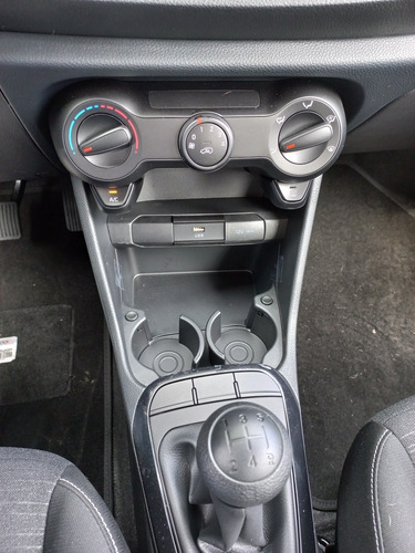 Imagen 11 de 15 de Kia Picanto Emotion Aire Acondicionado