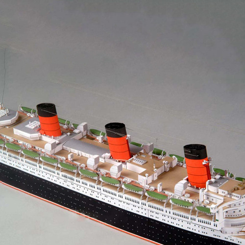 Crucero De Construcción De Rompecabezas 3d Modelo A Escala