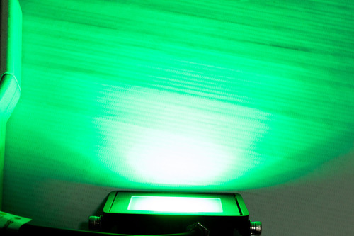 Reflector Proyector Led Verde Consumo 10w Equivale 100w Carcasa Negro 220v