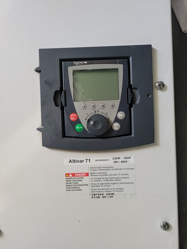 Inversor De Frequencia 30cv 380/480v Atv71e5d22n4 Schneider
