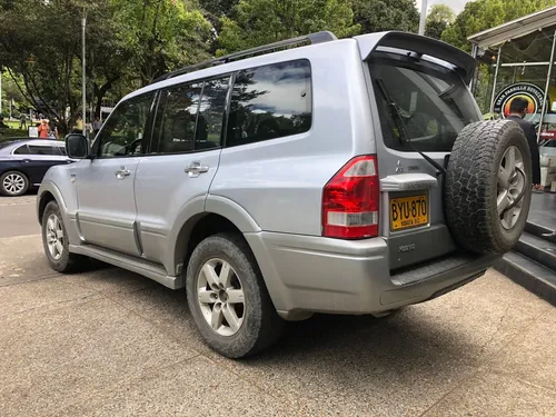Mitsubishi Montero 3.8 V67