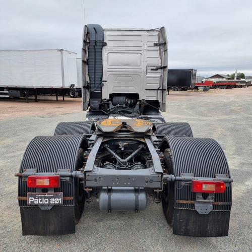 Imagem 7 de 25 de Caminhão Fh 460 Volvo 460 Cavalo 6x4 Traçado 2014 T. Alto