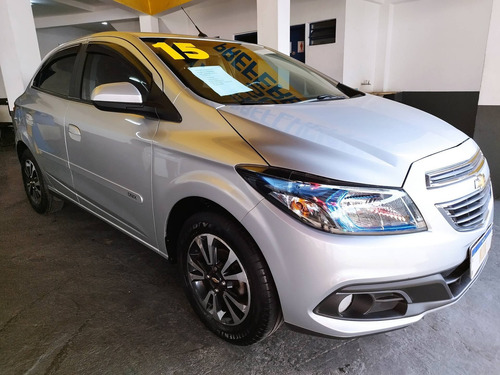 Imagem 3 de 9 de Chevrolet Onix 1.4 Mpfi Ltz 8v Flex 4p Manual