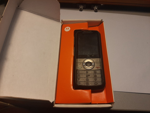 Motorola I418 Sin Batería Y Sin Tapa Trasera. Con Caja