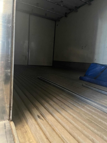 Imagem 16 de 21 de Vw 15190 Bau 2014 A Diesel Gancheiro No Chassis 200 Mil