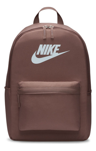 Morral Nike Heritage DC4244-291 color café diseño lisa 25L