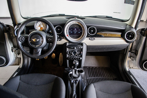 Imagen 14 de 23 de Mini Cooper 1.6 Coupe 122cv 2013 Mqw Nv