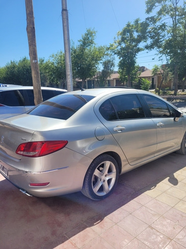 Imagen 6 de 11 de Peugeot 408 2013 2.0 Allure Nav 143cv