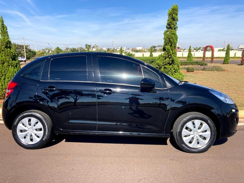 Citroen C3 1.6 Attraction Automático 2018/2019 Preto