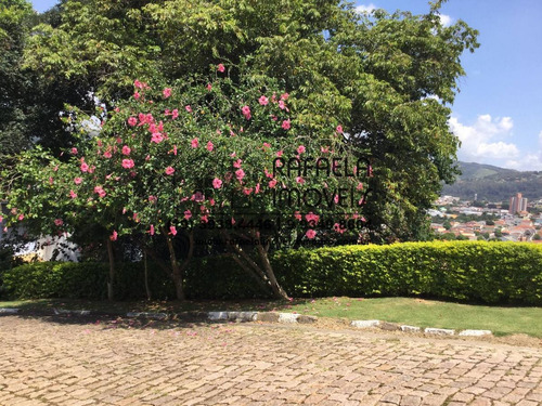 Imagem 5 de 9 de Terreno No Condomínio Loureiro Amparo.