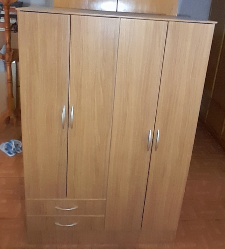 Placard Ropero 4 Puertas 2 Cajones Roble (Usado)