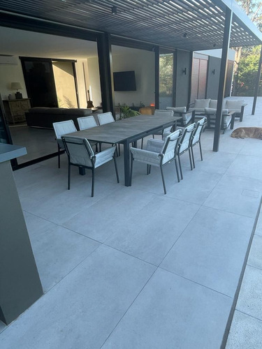 Imagen 16 de 29 de Casa En Venta De 3 Dormitorios, 3 Baños, Piscina En Barrio Privado Carmel