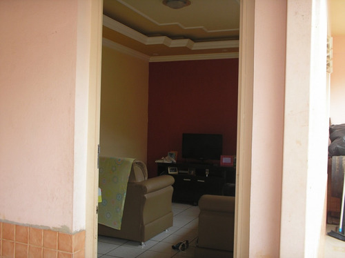 Imagem 8 de 14 de Casa De Luxo Iguaçu. 03 Quartos Com Suite
