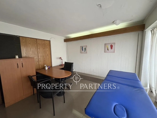 Se Arriendan Oficinas En Consulta Edificio Pleno C...