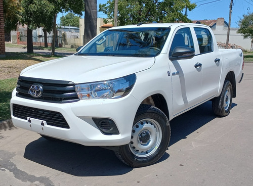 Toyota Hilux 2.4 Cd Dx 150cv 4x4