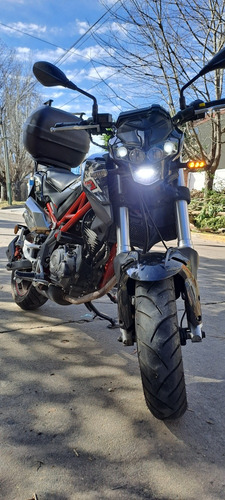 Vendo Benelli Tnt 135 + Accesorios Completa