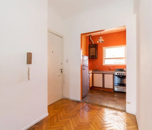Imagen 5 de 10 de Dueño Vende Dpto. 2 Amb. En Flores, Excelente Ubicación