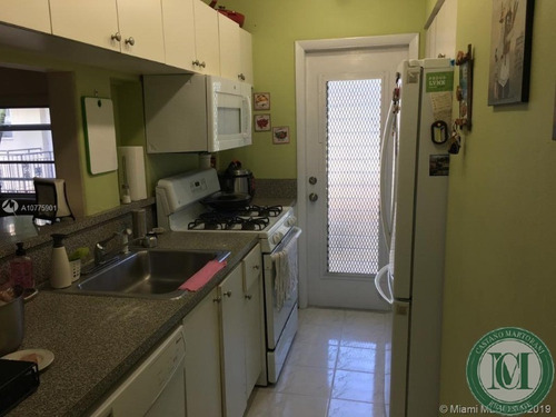 Imagem 4 de 10 de Apartamento - Ap00244 - 34723786