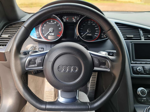 Imagen 3 de 9 de Audi R8 2010 5.2l V10 Quattro R-tronic At