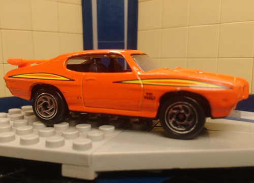 Priviet Muscle Pontiac Gto '70 Naranja Matchbox Hw 1
