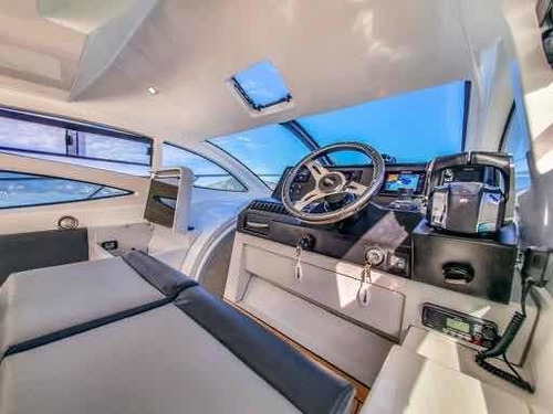 Imagem 3 de 15 de Real Luxury 40 Fly