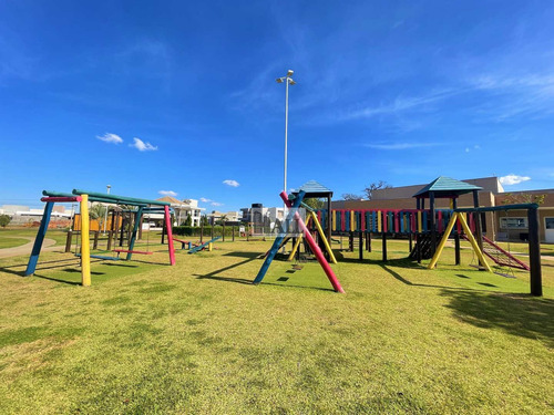 Imagem 11 de 15 de Terreno À Venda No Condomínio Damha Vi Com 432m² - V8478