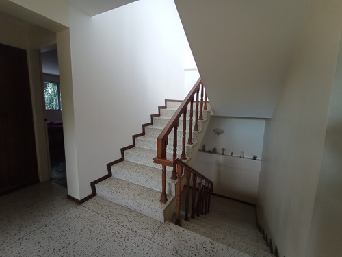 Imagen 23 de 30 de Se Vende Casa 550m2 4h+s/4b/4p Lomas De Chuao 4644