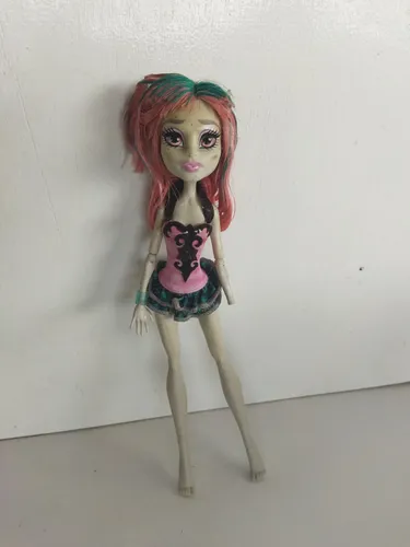 Monster high cheap rochelle muñeca
