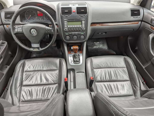 Volkswagen Vento 2.0 I Elegance Dsg