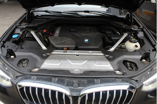 BMW X3 5p xDrive 30i X Line L4/2.0/T Aut