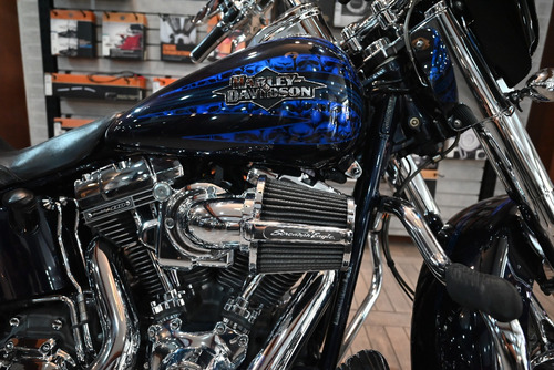 Imagen 8 de 15 de Harley-davidson Cvo Softail Convertible