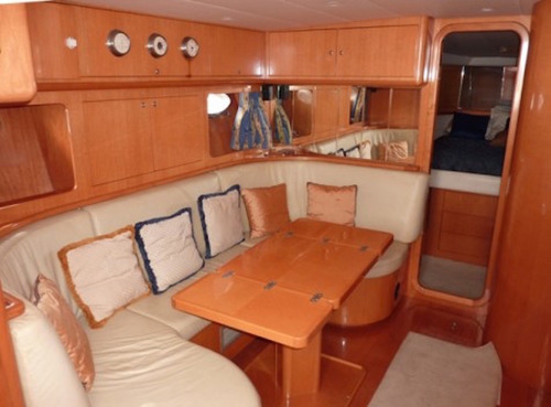Hermoso Yate Uniesse Italiano 48 Ft Perfecto Estado