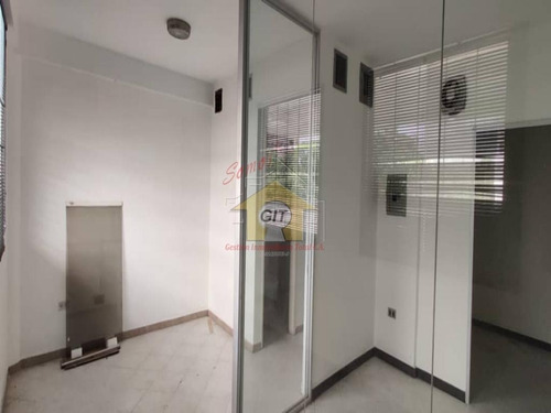 Imagen 3 de 6 de Oficina En Venta Naguanagua