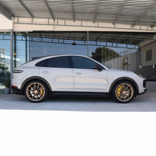 Porsche Cayenne 4.9 Turbo GT Aut