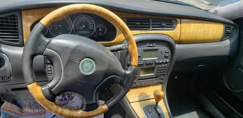 Jaguar X-Type 2.5 V6 At