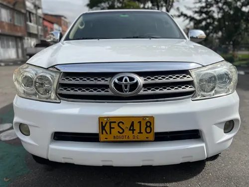 Toyota Fortuner 2.7l 4x4