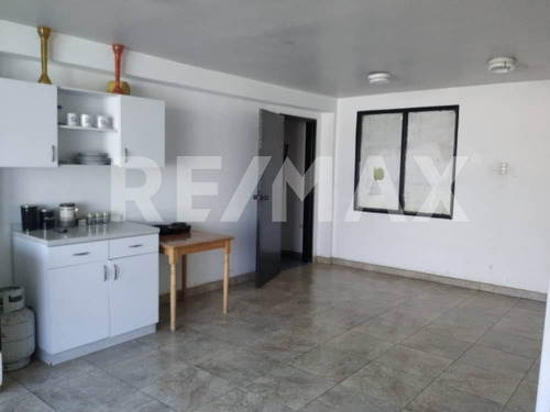 Imagen 3 de 13 de En Venta Galpón Comercial Zona Industrial Castillito - Anggi Zerpa 0414-4122129