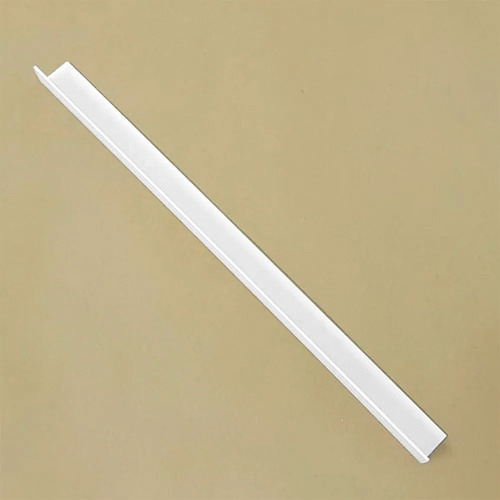 Imagem 7 de 7 de 30 Cantoneiras L Pvc Branca 20 X 20 X 1,5mm X 2,95m Perfimax