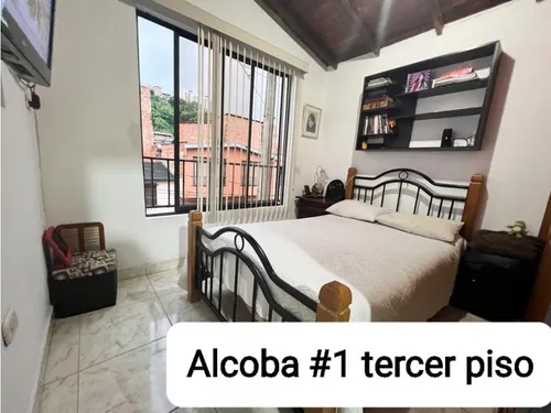 Casa Dos Pisos 2 Y 3 En Bello