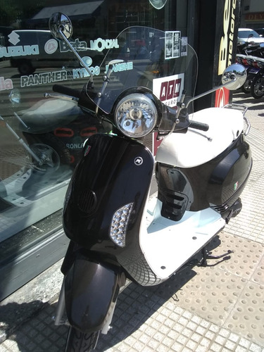 Imagen 6 de 17 de Scooter Motomel Strato Euro 150cc Motovega